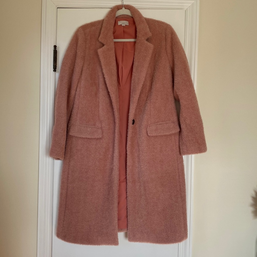 Loft Pink Fuzzy Herringbone Pattern coat